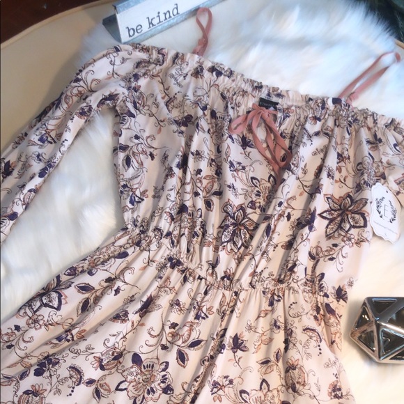 :New: Ethereal Romper - Picture 2 of 6